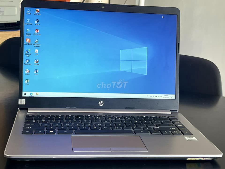 Laptop HP 240 G8 nhỏ gọn