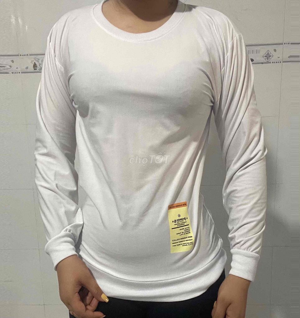 Áo thun dài tay Nam Nữ vải thun. Mua bán Quần áo tại Huyện Phong Điền Cần Thơ được đăng bởi Đồng Yến Nhi hình 1