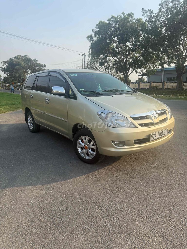 Toyota Innova 2006 photo 5
