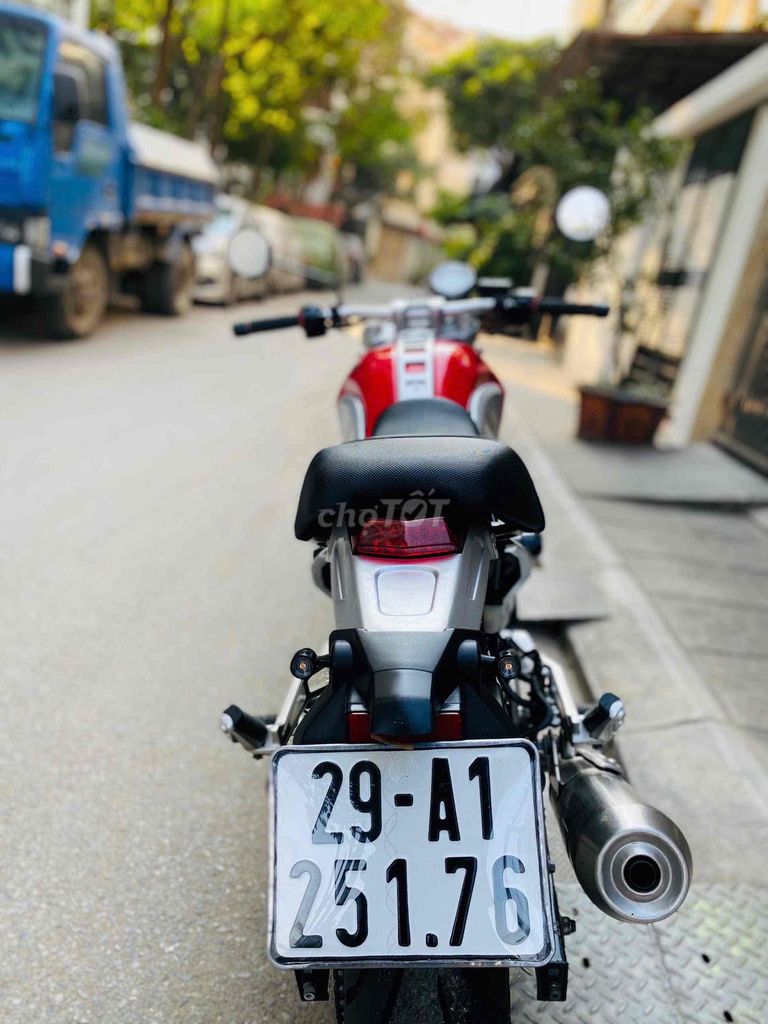 GPX Genteleman 200 xe đẹp lướt mới.chính chủ bs29. Mua bán Xe máy tại Quận Cầu Giấy Hà Nội được đăng bởi Tong motor xe may hình 5