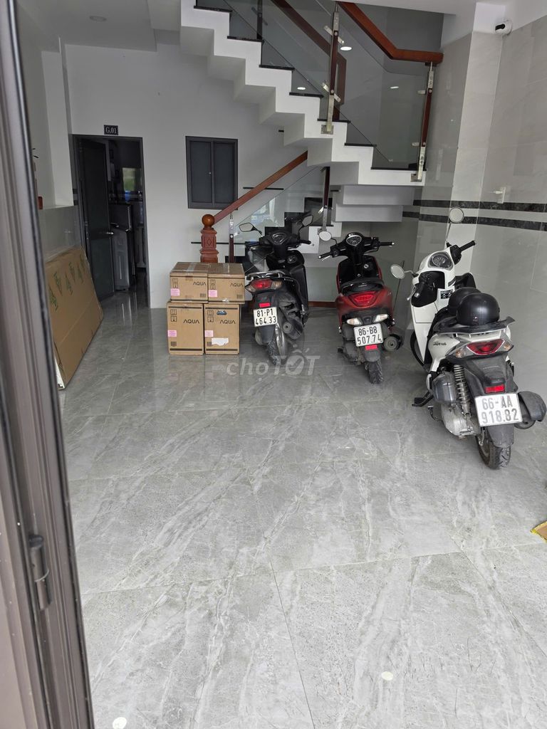 [Chính chủ] Bán tòa nhà 4 tầng - 8PN 8WC - full nội thất