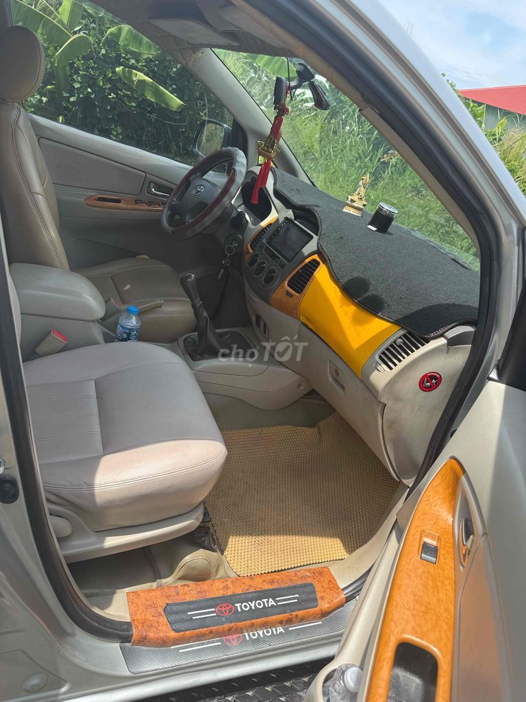 Toyota Innova 2010 G.xe chính chủ.zin.mới kiểm. Mua bán Ô tô tại Thành phố Tân An Long An được đăng bởi Trung Dũng hình 10
