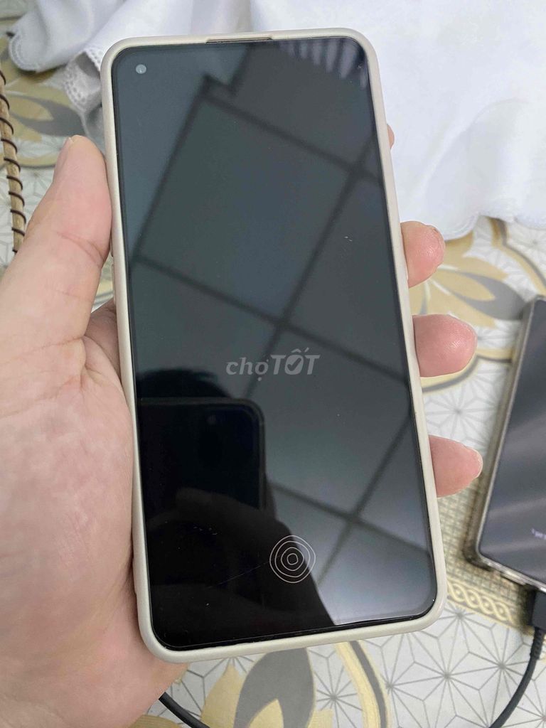 Realme Vàng. Mua bán Điện thoại tại Thành phố Dĩ An Bình Dương được đăng bởi Nguyễn Đình Tuấn Anh hình 1