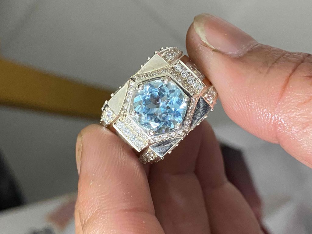 nhẫn bạc đính đá topaz