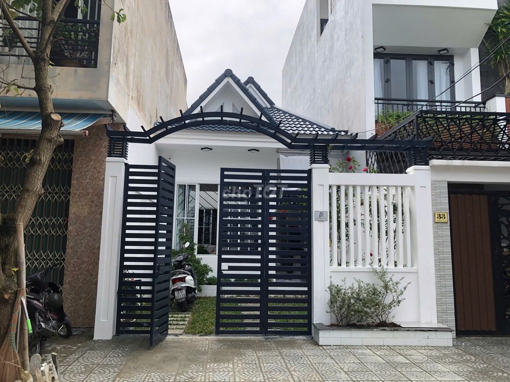 Аренда · 2 комн. · 115 м² · Quận Cẩm Lệ, ул. Đường Hoàng Thị Ái