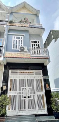 Nhà phố 40 m² · 3 PN · Đường số 72