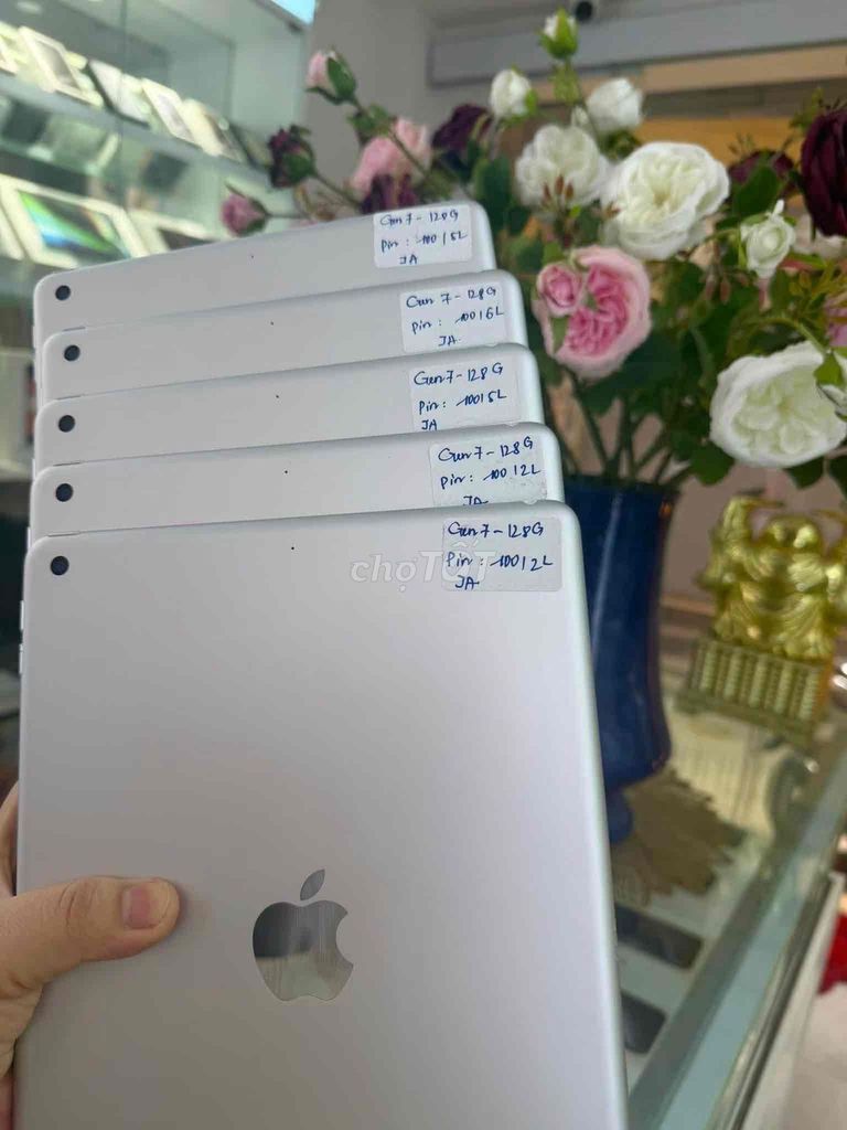 Apple iPad Gen 7 128GB Bạc 100%. Mua bán Máy tính bảng tại Quận Nam Từ Liêm Hà Nội được đăng bởi khánh Đan hình 1