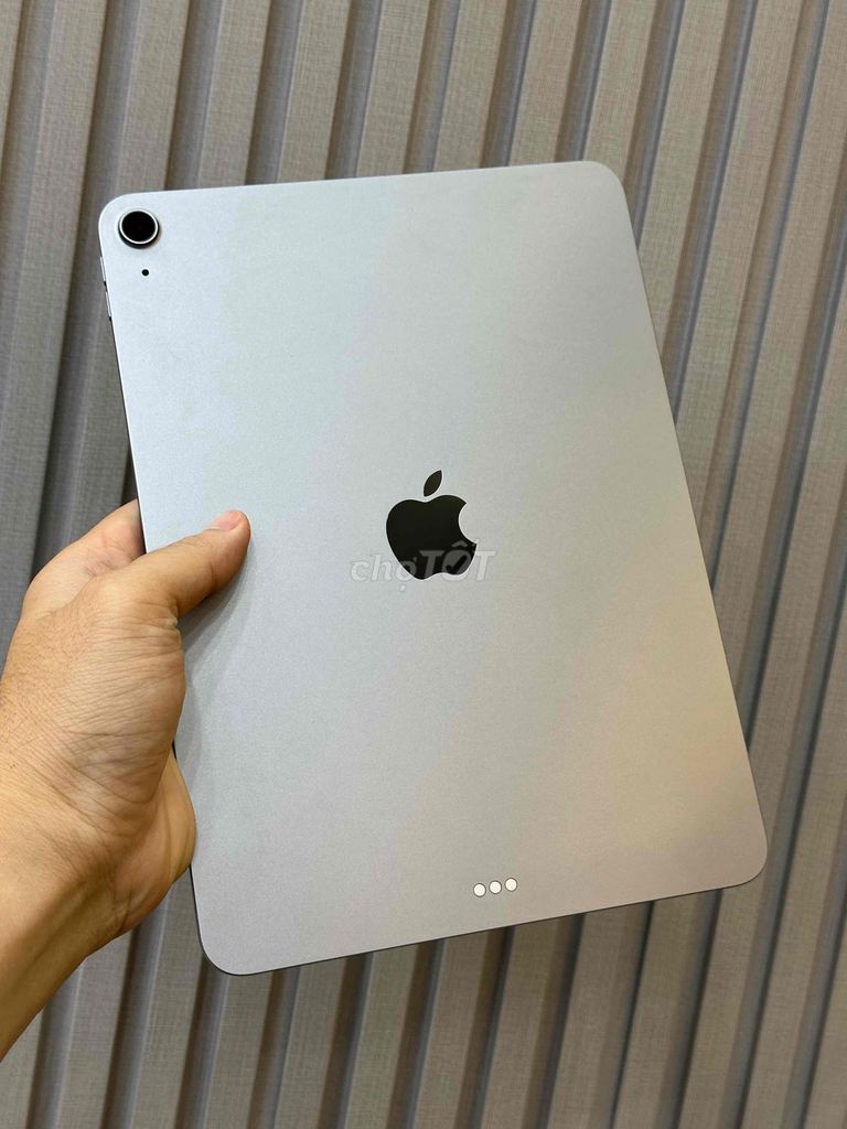 IPad Air 7 M3 128GB Wifi 11in Pin 100 Bh 10/2026. Mua bán Máy tính bảng tại Quận Ninh Kiều Cần Thơ được đăng bởi Quý Mobile Cần thơ hình 1