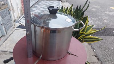 Nồi hầm ELO Germany. Mua bán Dụng cụ nhà bếp tại Quận Bình Thạnh Tp Hồ Chí Minh được đăng bởi Tô Văn Phong