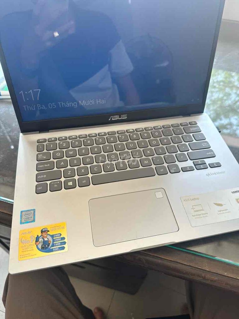 Thanh lí laptop asus vivobook i5 gen 8, SSD 255