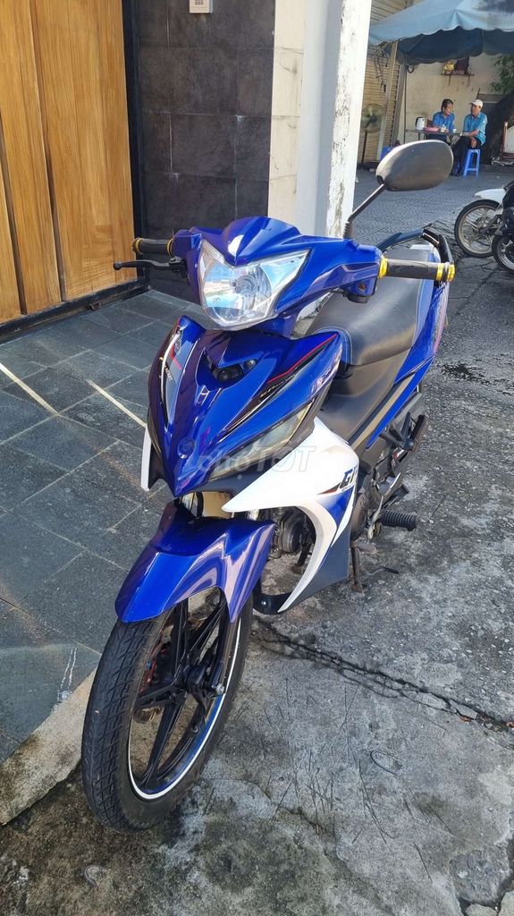 Bán lại xe Exinter 50cc xe còn mới ken. Mua bán Xe máy tại Quận Hải Châu Đà Nẵng được đăng bởi Dức long hình 1
