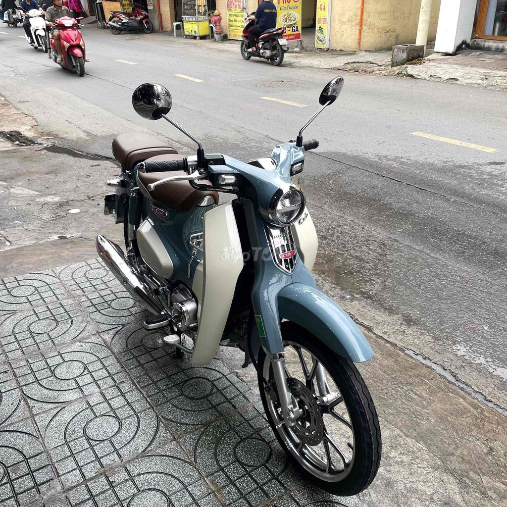 Super Cub 125 màu xi măng mới đăng kí 2025. Mua bán Xe máy tại Quận 11 Tp Hồ Chí Minh được đăng bởi Thành Mazda  hình 1