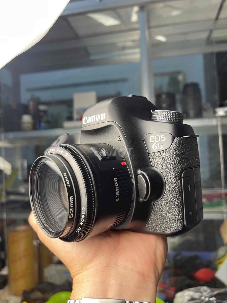 Full Combo Canon 6D mới 99% + lens 50 F1.8