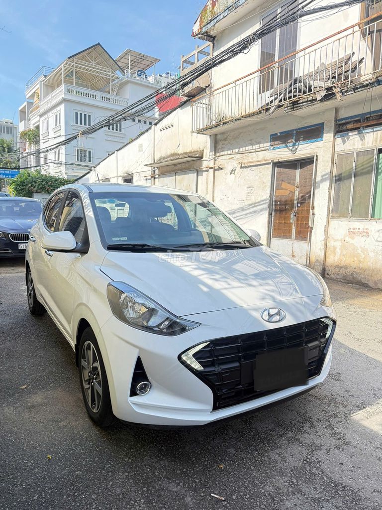 Hyundai Grand i10 2022 1.2 AT - 44000 km. Mua bán Ô tô tại Quận Bình Thạnh Tp Hồ Chí Minh được đăng bởi Nguyen van dat hình 2