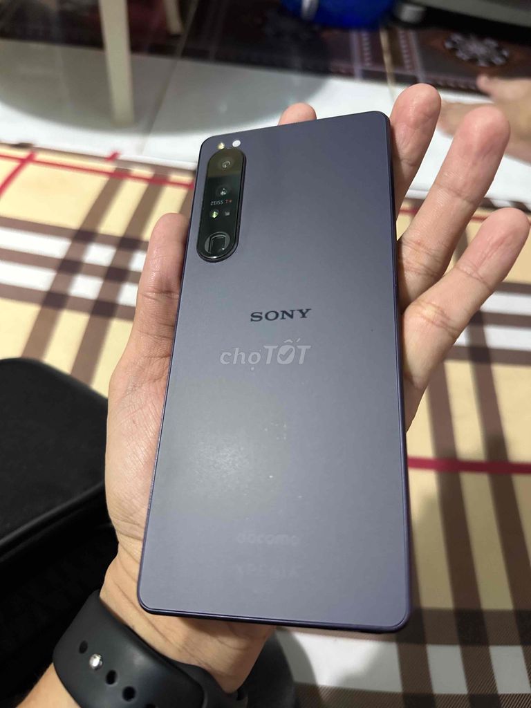 Sony Xperia 1 Mark IV 256GB Tím zin áp có gl. Mua bán Điện thoại tại Quận 12 Tp Hồ Chí Minh được đăng bởi Thành Phát hình 1