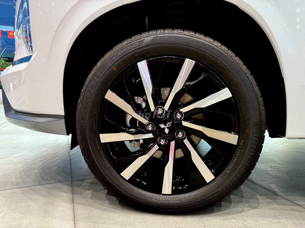 Mitsubishi Xpander 2026 Premium 1.5 AT. Mua bán Ô tô tại Thành phố Vũng Tàu Bà Rịa - Vũng Tàu được đăng bởi Tấn Tài hình 3