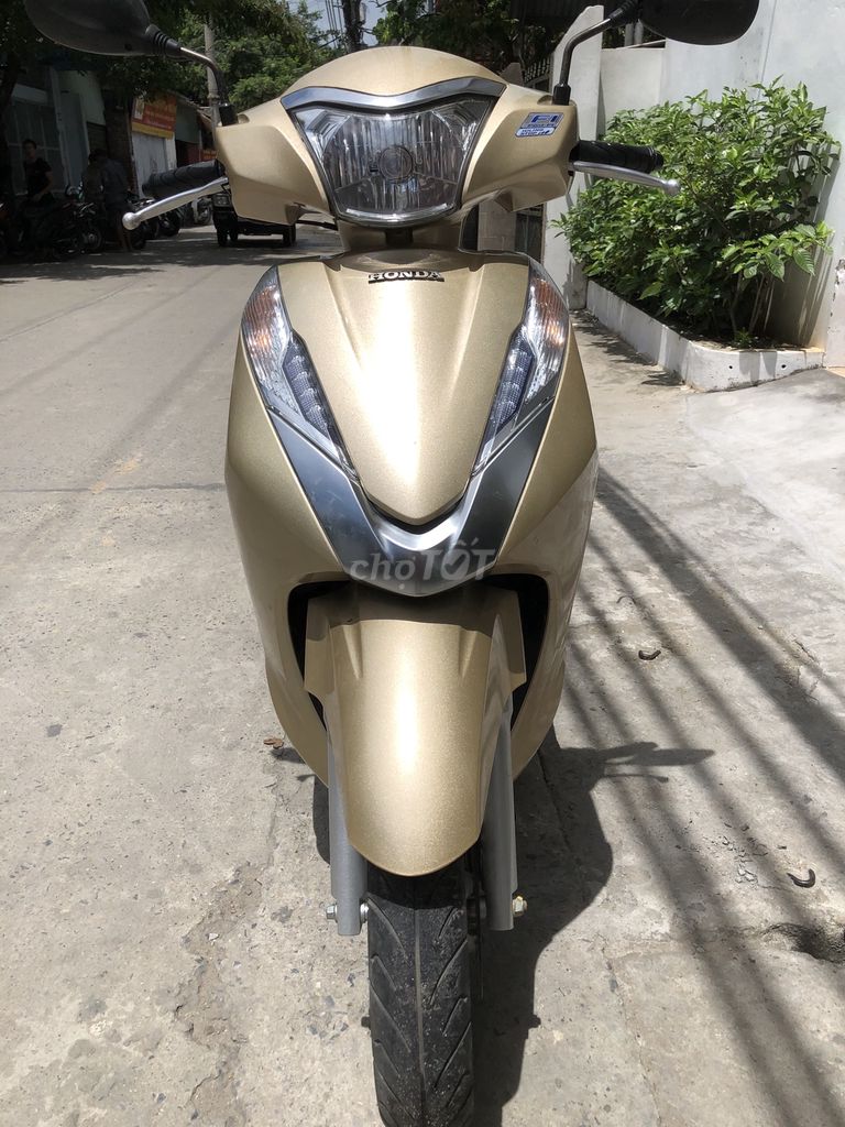 Honda Lead 125-2018 nguyên bản chính chủ đẹp 95%