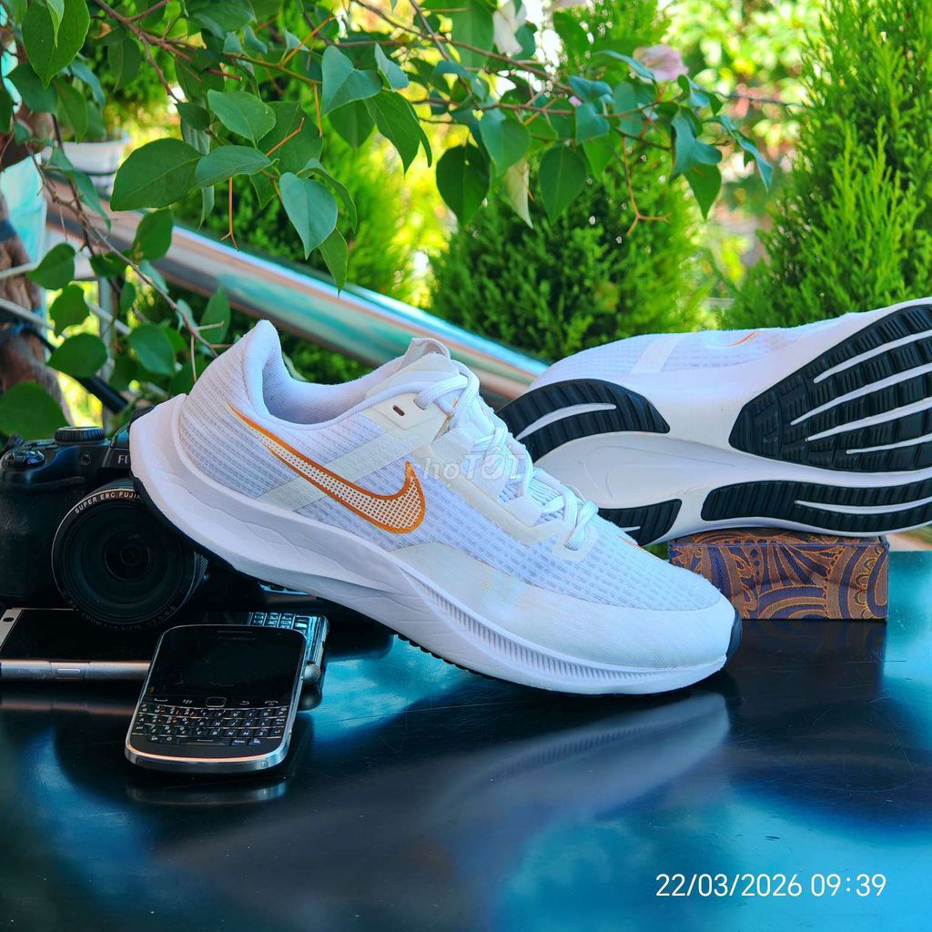 [CHÍNH HÃNG][Mới 99%] Nike Winflo10 mua mới 2tr5. Mua bán Giày dép tại Thành phố Dĩ An Bình Dương được đăng bởi chú CÔNG AN bán giày CHÍNH HÃNG hình 1