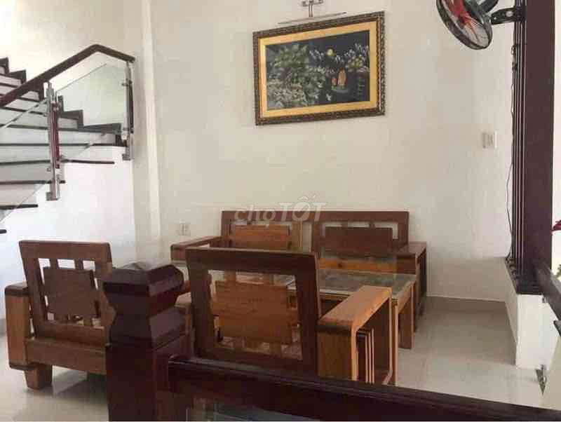 Furnished two-storey house on An Dương Vương — photo 2