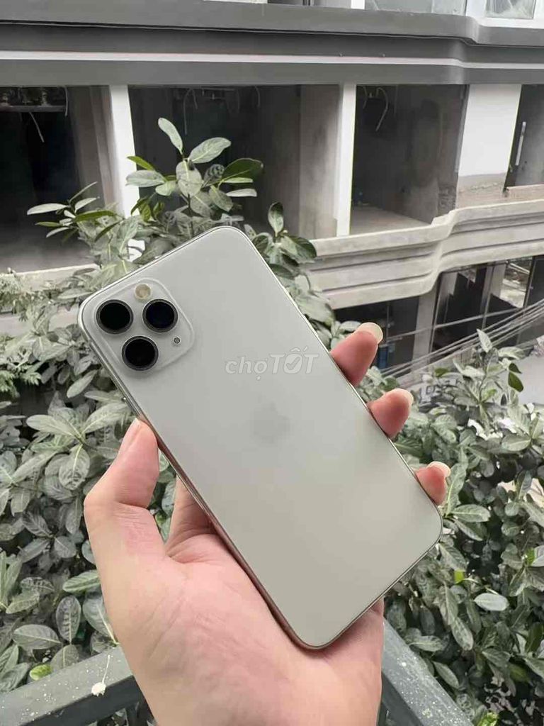 Apple iPhone 11 Pro 256GB Bạc. Mua bán Điện thoại tại Quận Ngô Quyền Hải Phòng được đăng bởi Minh Hy hình 1