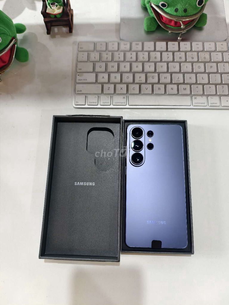 Samsung Galaxy S26 Ultra đẹp keng, fullbox. Mua bán Điện thoại tại Quận Liên Chiểu Đà Nẵng được đăng bởi Minh Hiệp CócXanhMobile hình 1