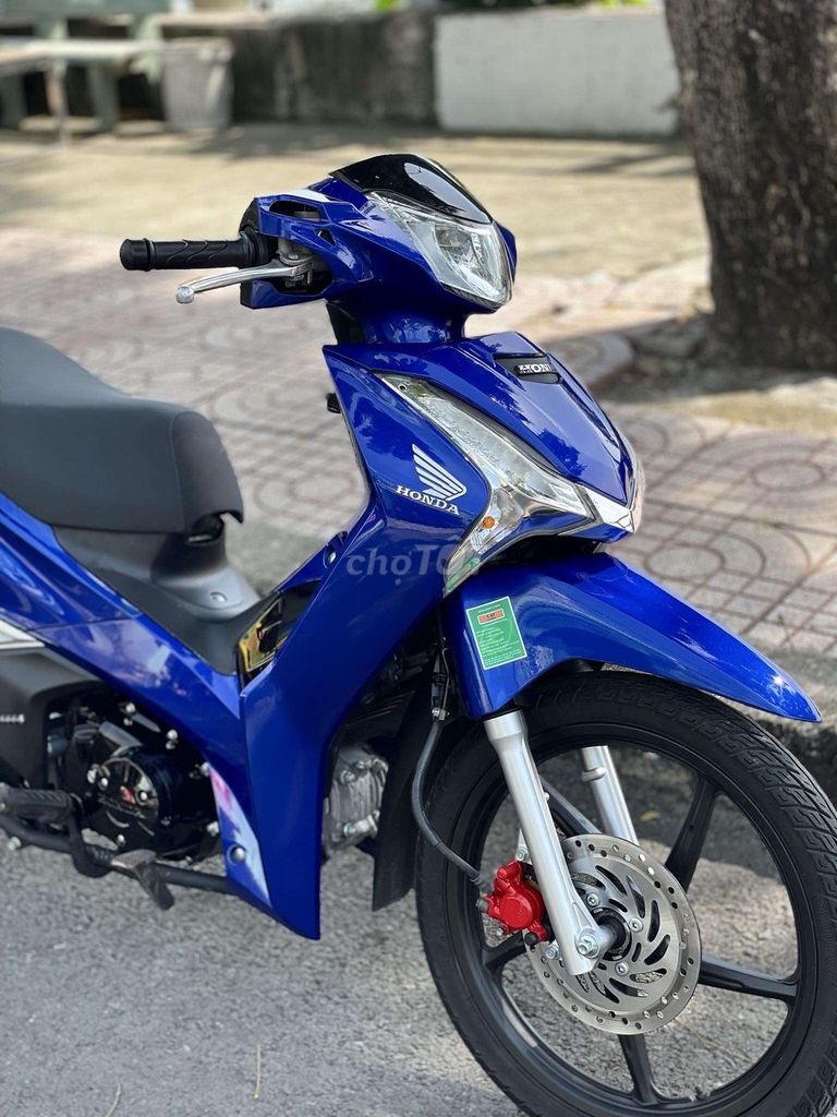 Fu up wave i xe đẹp chính chủ ký giấy. Mua bán Xe máy tại Quận 8 Tp Hồ Chí Minh được đăng bởi Đặng Thái Hòa hình 2