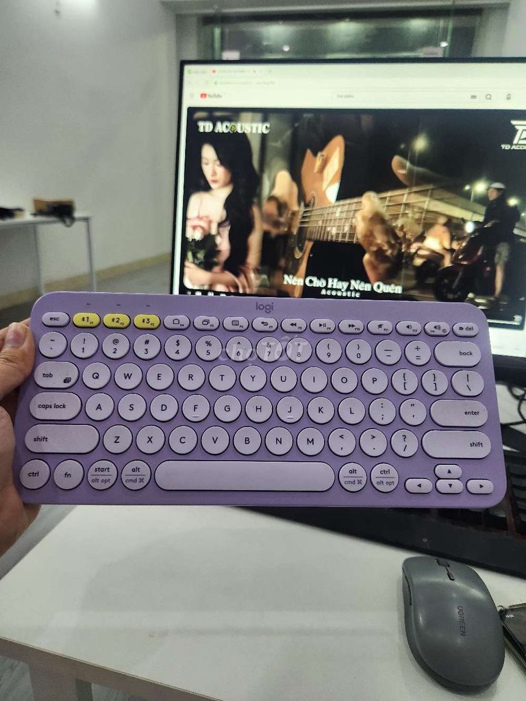 Bàn phím Logitech K380 Tím. Mua bán Phụ kiện (Màn hình, Chuột...) tại Quận Liên Chiểu Đà Nẵng được đăng bởi Hoàng Thịnh 81 hình 1