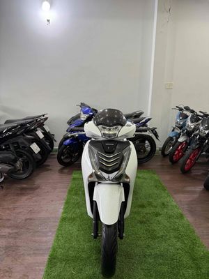 Bán SH 125i dk 2018 biển số 43C1-695.26. Mua bán Xe máy tại Quận Sơn Trà Đà Nẵng được đăng bởi Huan Motor