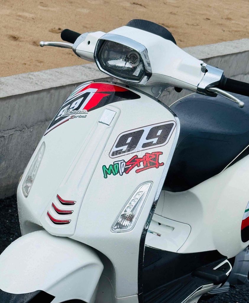 Piaggio Vespa Sprint 2016 3vie Trắng xe zin 9 chủ. Mua bán Xe máy tại Quận Gò Vấp Tp Hồ Chí Minh được đăng bởi CHXM 86 chuyên bán xe trả góp hình 4