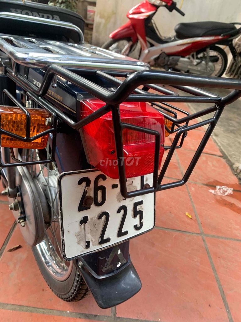 Bán 82/95 xe chạy hơn vạn hàng siêu tầm zin từ a-z. Mua bán Xe máy tại Huyện Thanh Trì Hà Nội được đăng bởi xe máy chính hãng hình 12