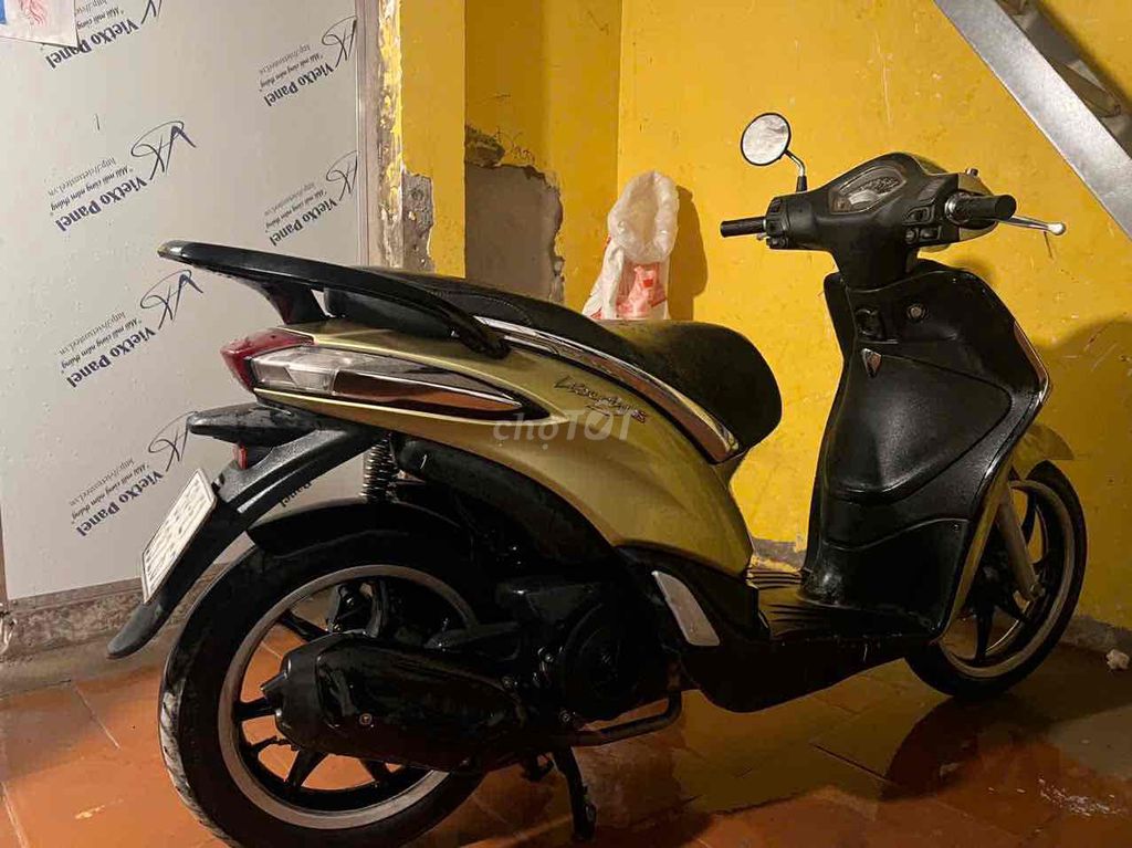 Piaggio Liberty 150cc Vàng đồng. Mua bán Xe máy tại Quận Bình Thạnh Tp Hồ Chí Minh được đăng bởi Vũ Bá Anh hình 4