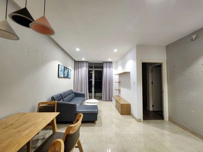 Cho thuê 2PN 2WC Opal Riverside, tầng trung view sông Landmark