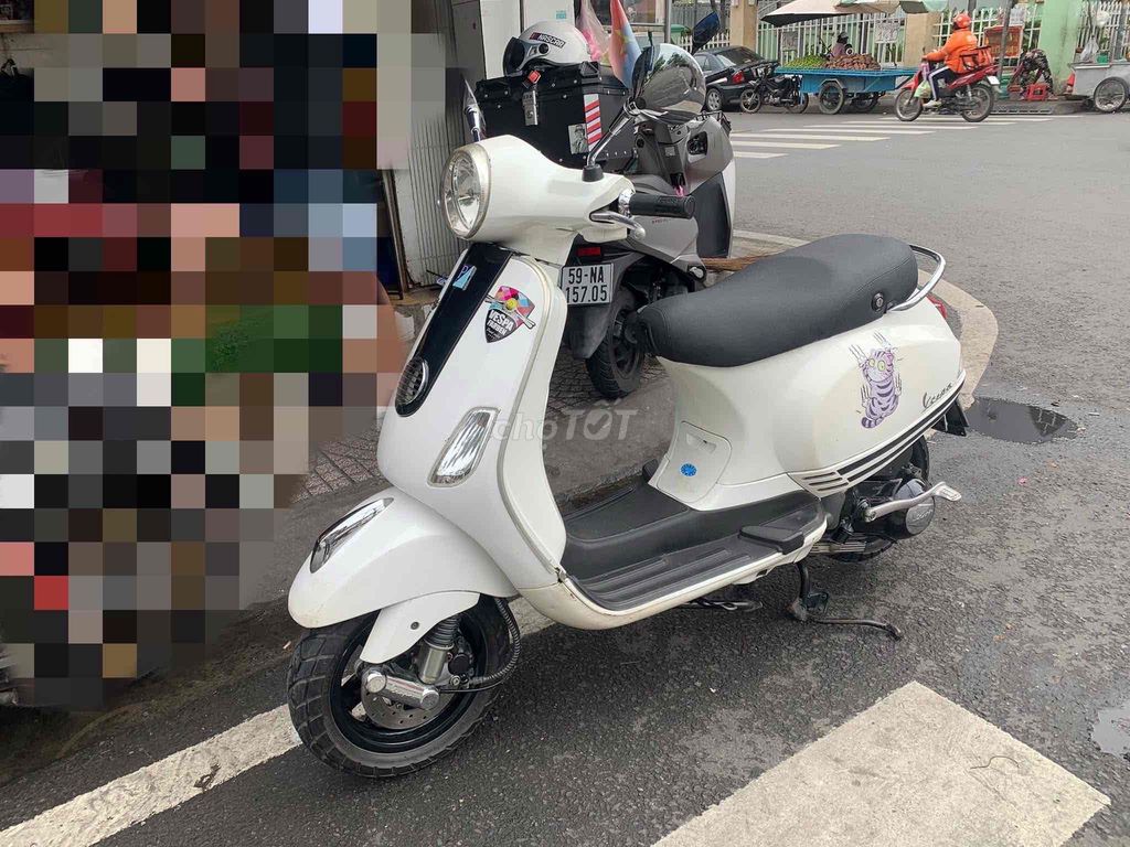Dư xe nên cần bán Vespa LX Trắng - BS TP. Mua bán Xe máy tại Quận 6 Tp Hồ Chí Minh được đăng bởi Trân hình 2