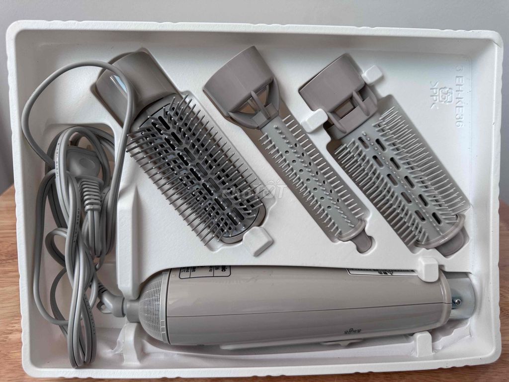 Máy sấy tóc Panasonic EH-KE36 Xám. Mua bán Nội thất, đồ gia dụng khác tại Thành phố Sóc Trăng Sóc Trăng được đăng bởi Phạm Toàn Thắng hình 1