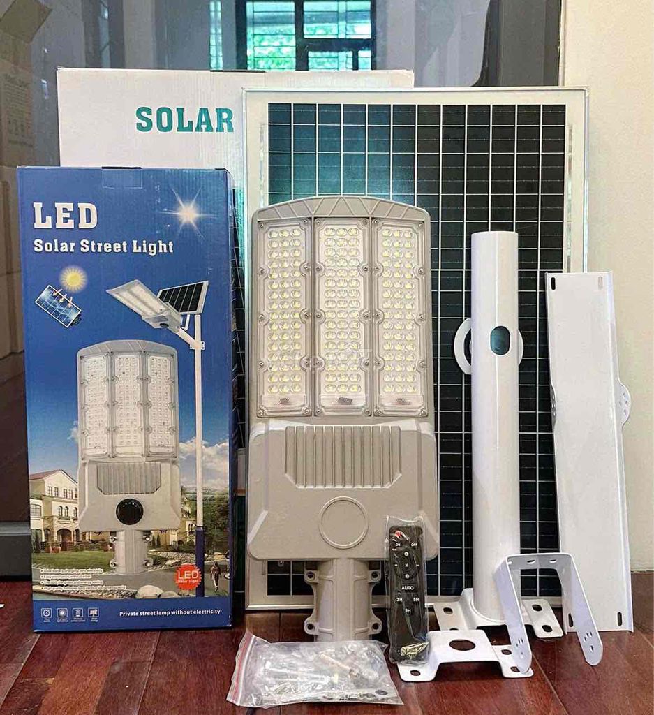 Đèn năng lượng mặt trời 500W 144 LED Xám. Mua bán Đèn tại Quận Hoàng Mai Hà Nội được đăng bởi Mai Solaled hình 1