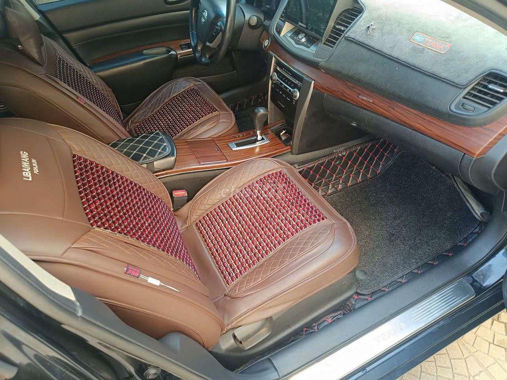 Nissan Teana 2010 Đen. Mua bán Ô tô tại Quận Cầu Giấy Hà Nội được đăng bởi Hà Châu Tuyền hình 17