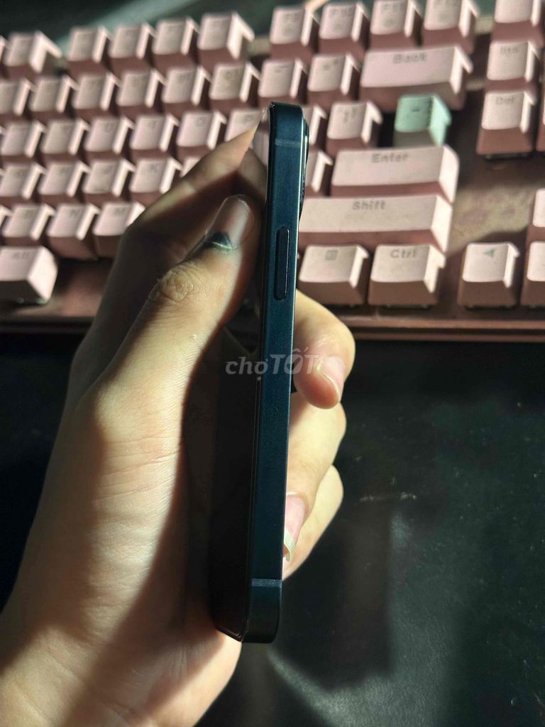 Apple iPhone 13 mini 128GB đen. Mua bán Điện thoại tại Quận Bắc Từ Liêm Hà Nội được đăng bởi dang an hình 1