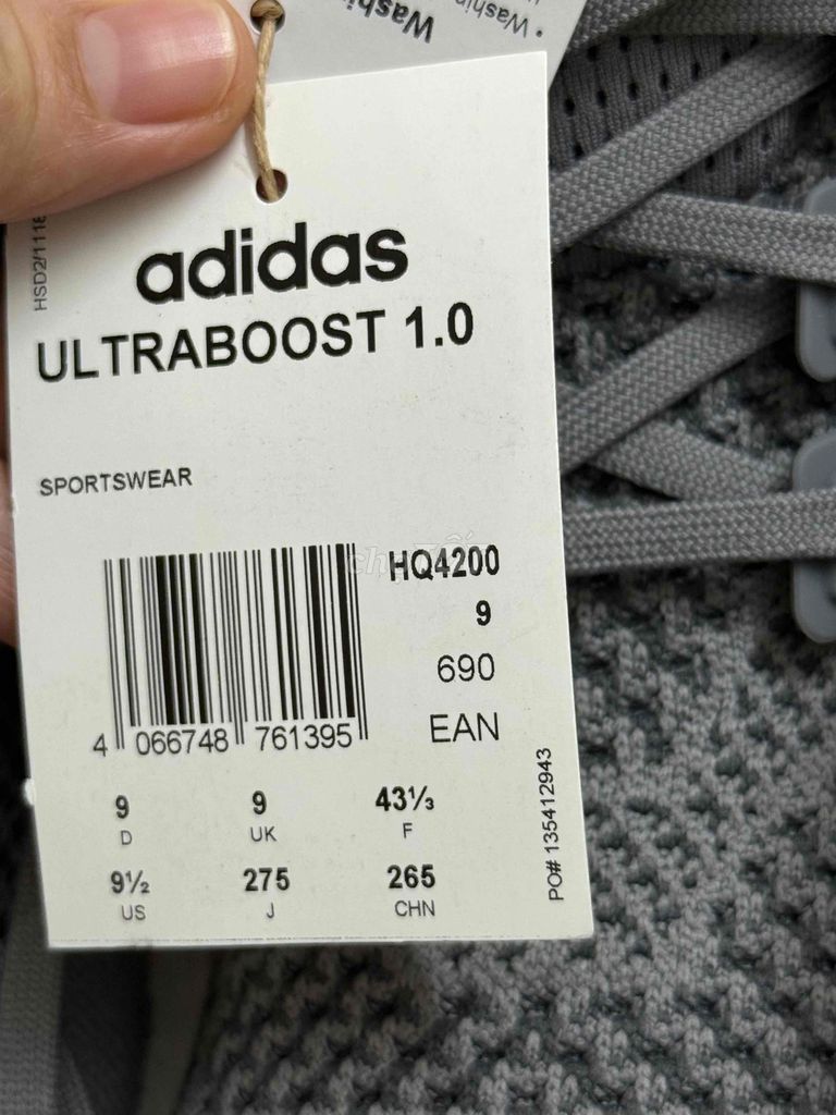 adidas auth mới 100% chưa sử dụng nguyên box, túi. Mua bán Giày dép tại Huyện Bình Chánh Tp Hồ Chí Minh được đăng bởi Lý cẩm tú hình 3