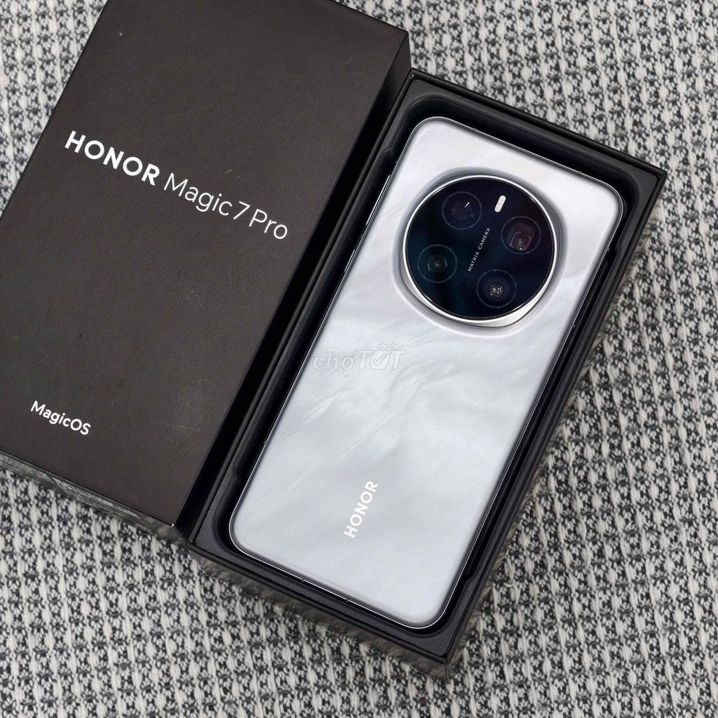 Honor Magic 7 Pro 256GB Bạc Snapdragon 8 Elite. Mua bán Điện thoại tại Quận Ninh Kiều Cần Thơ được đăng bởi SUN APPLE STORE hình 1