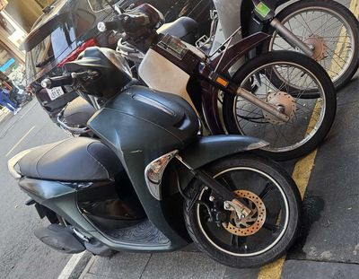 Cần bán xe tay ga JANUS đời 2018, khóa smart key.. Mua bán Xe máy tại Quận 1 Tp Hồ Chí Minh được đăng bởi Trương bảo ngọc linh