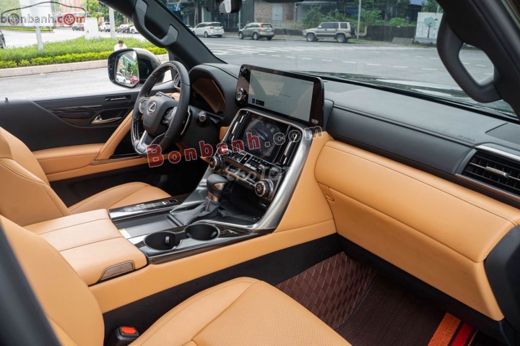 Xe Lexus LX 600 Urban 2025 - 9 Tỷ 299 Triệu. Mua bán Ô tô tại Quận Cầu Giấy Hà Nội được đăng bởi Hoàng Trung Thẩm hình 7