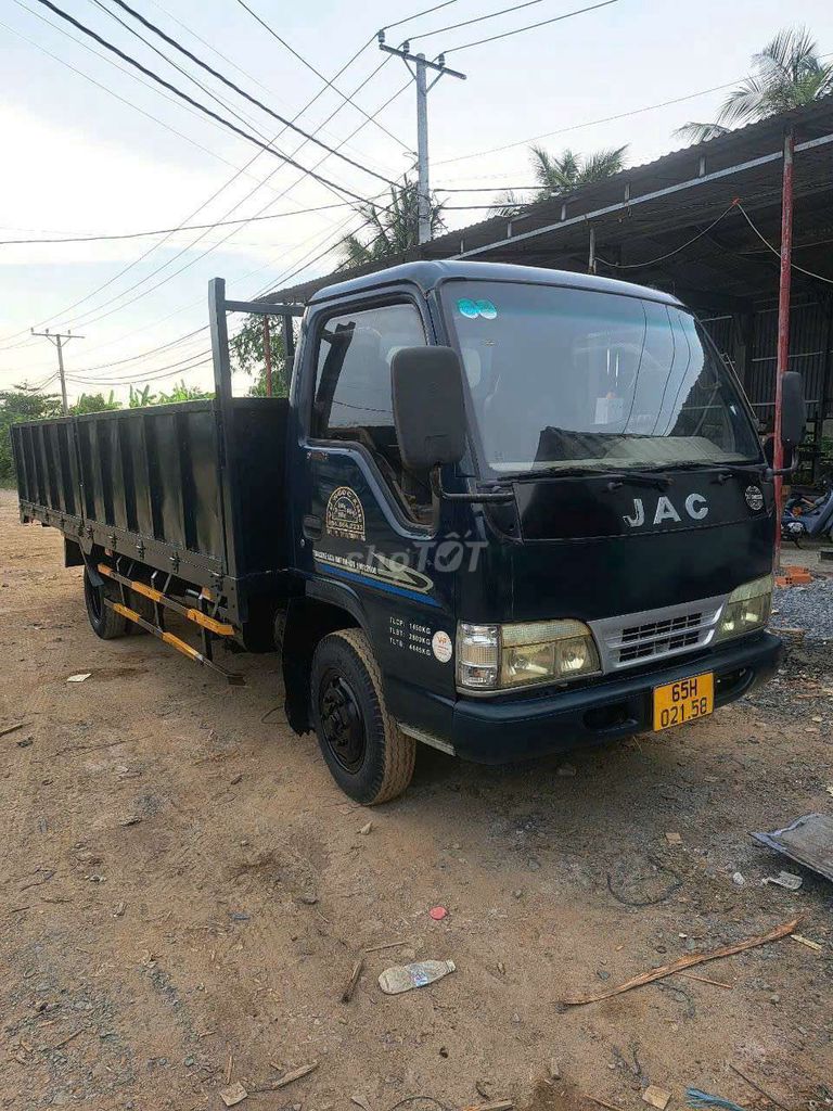 cần bán JAC 2008.1tấn5..thùng dài 5m6.xe đẹp