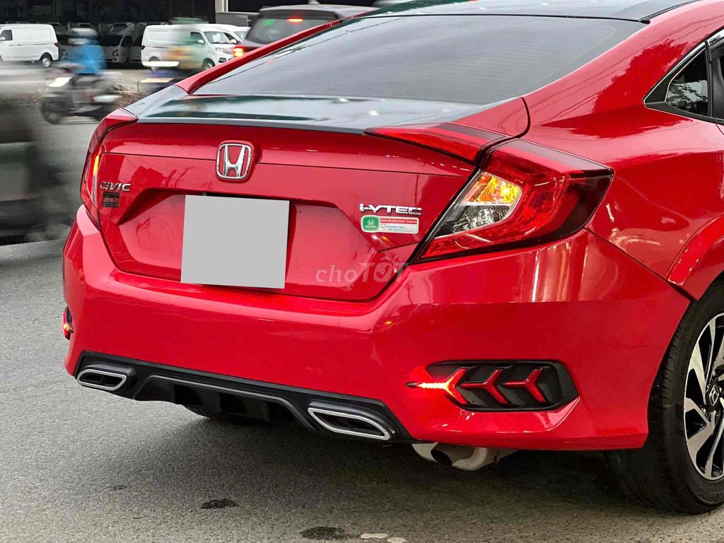 Honda Civic 2018 1.8 E - 67000 km. Mua bán Ô tô tại Thành phố Thuận An Bình Dương được đăng bởi Phạm Nguyễn Hồng Nhung hình 2