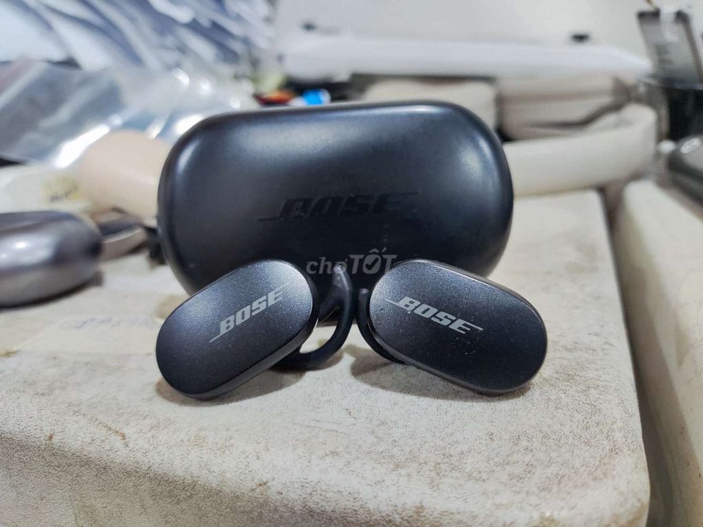 Tai Nghe Bose QuietComfort Earbuds: Chống ồn tốt. Mua bán Tivi, Âm thanh tại Quận 5 Tp Hồ Chí Minh được đăng bởi Cam Phu hình 3