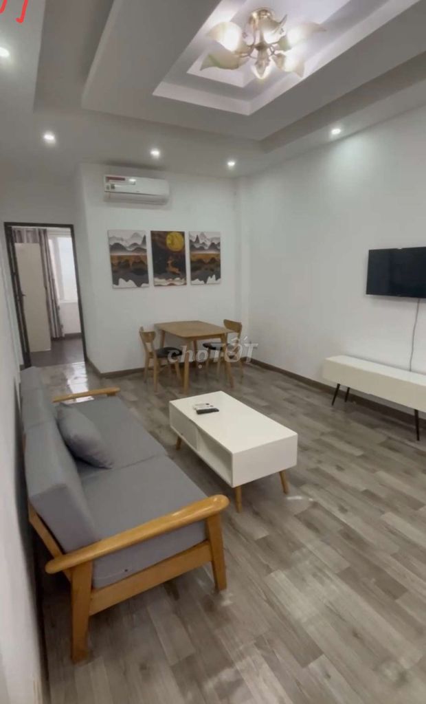 2 спальни и 1 гостиная, 80 м², на улице Нгуен Тхи Динь, 10,5 млн