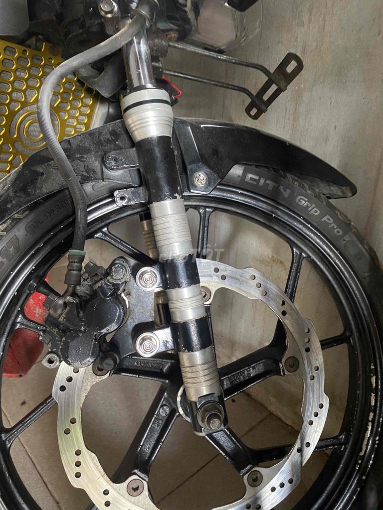 vỏ Phuộc phay satria. Mua bán Phụ tùng xe tại Thành phố Sóc Trăng Sóc Trăng được đăng bởi TTT hình 3