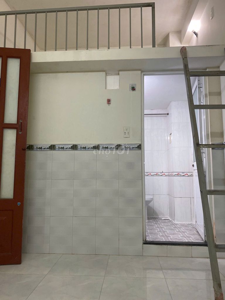 PHÒNG TRỌ CÓ GÁC & CỬA SỔ THOÁNG MÁT - FREE ĐỂ XE - ảnh 4