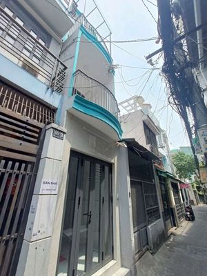 Bán nhà 100/26 Dương Bá Trạc Phường 2 Quận 8 TPHCM. Mua bán nhà ở tại Quận 8 Tp Hồ Chí Minh được đăng bởi Mr Đại
