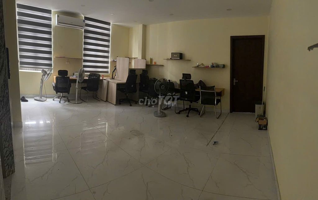 CHO THUÊ THEO TẦNG HOẶC MẶT BẰNG KD - KHU ĐG SÂN BÓNG KIẾN HƯNG HÀ NỘI