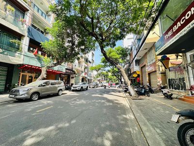 BÁN NHÀ GÁC GỖ KIỆT THÁI PHIÊN. Mua bán nhà ở tại Quận Hải Châu Đà Nẵng được đăng bởi Chuyên Nhà Đẹp Chính Chủ Đà Nẵng